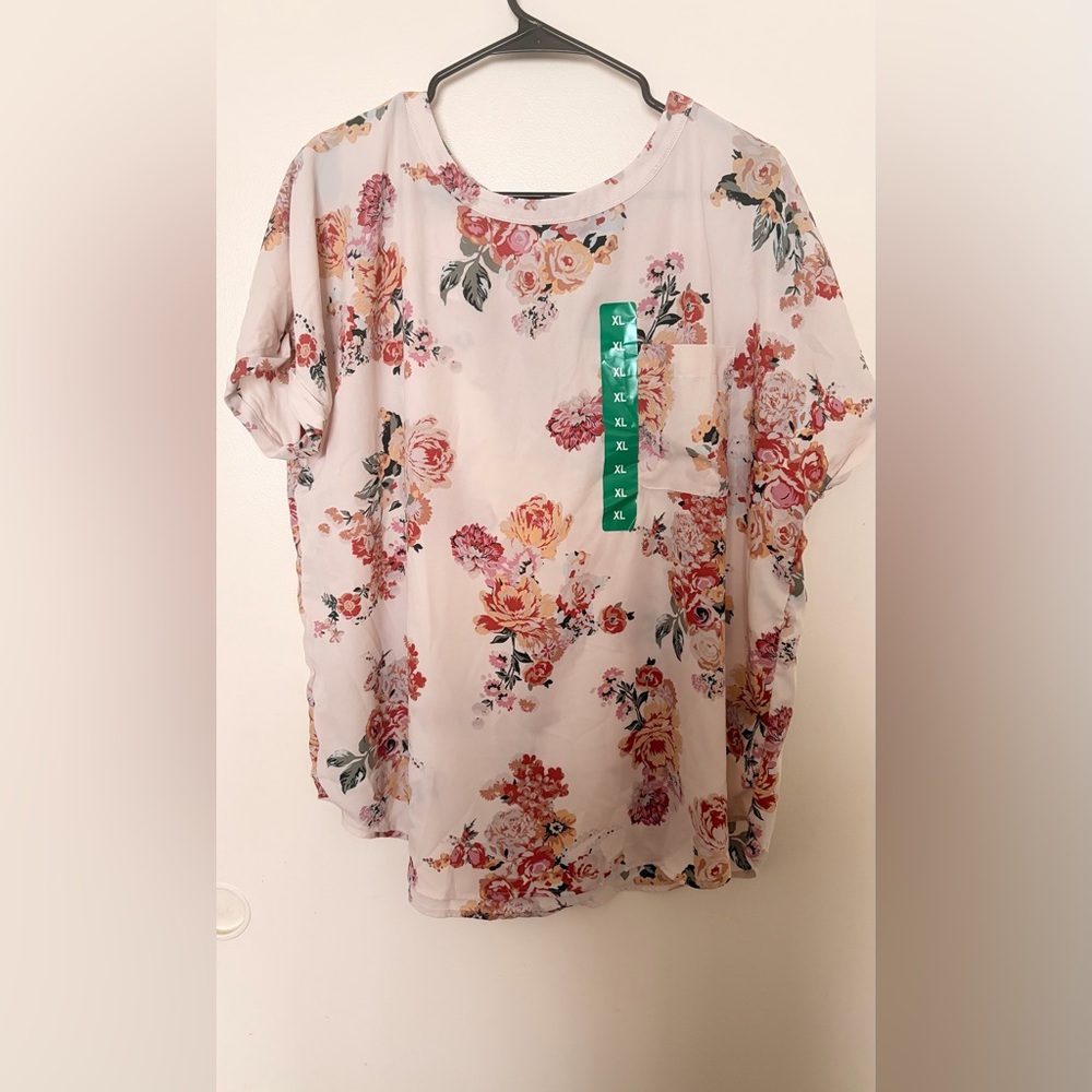 Buffalo David Bitton Pink Cream Floral Short Sleeve Top